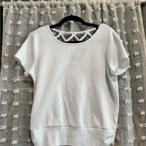 BCX White Textured Short Sleeve Top